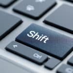 découvrez comment utiliser efficacement la touche maj sur un clavier windows 10 grâce à notre guide complet, avec astuces et conseils pratiques.